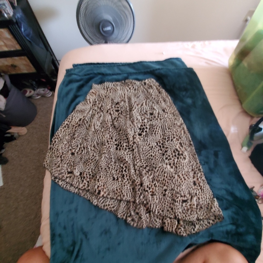Shirt - Picture 3 of 8